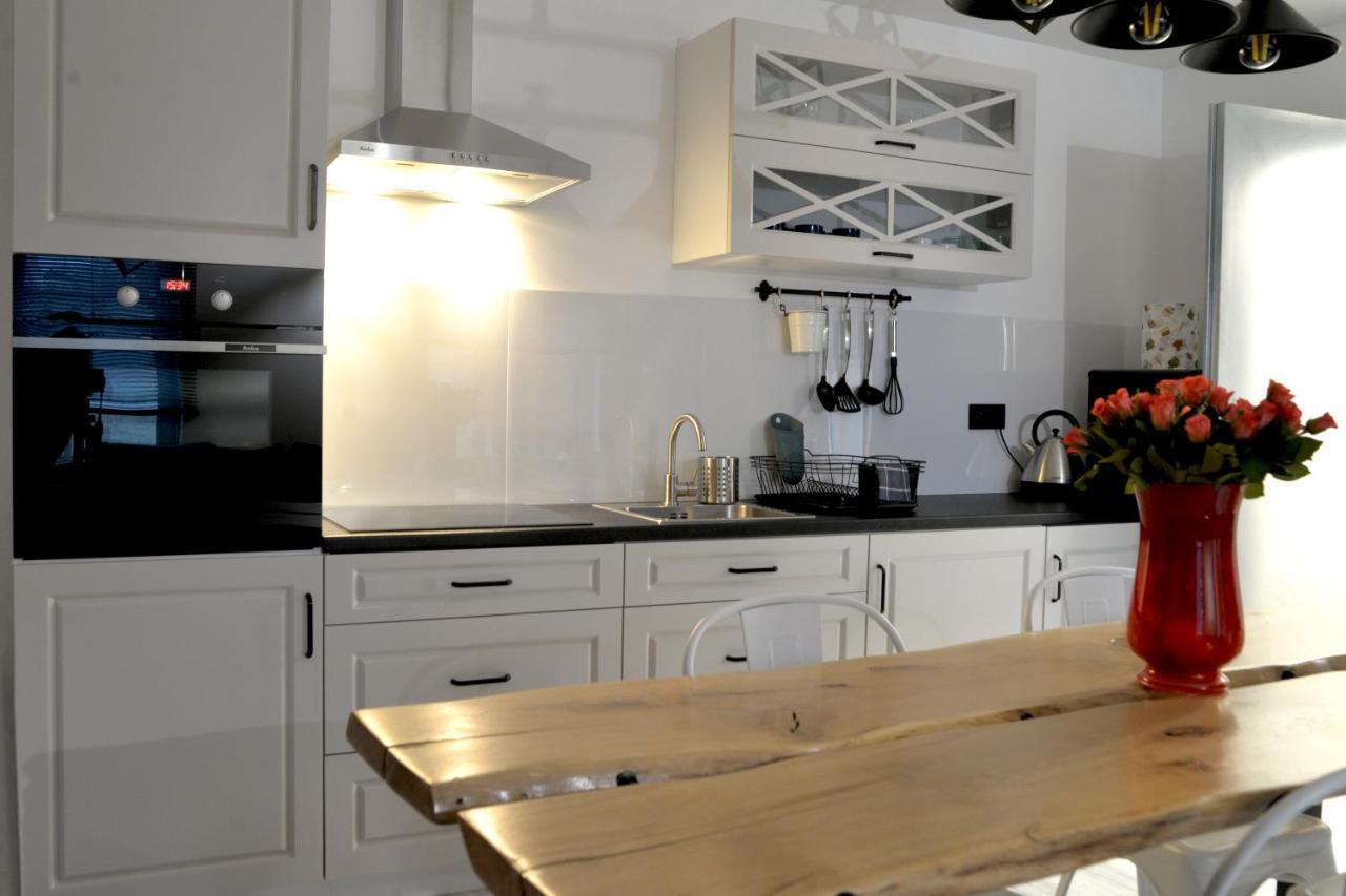 Lofty Na Gdanskiej Apartment *