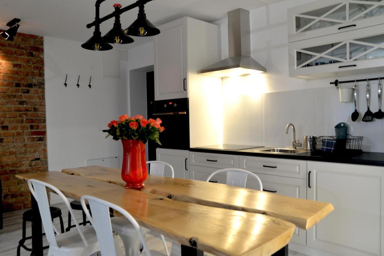 Lofty Na Gdanskiej Apartment *